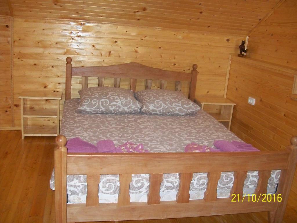 Holiday Home Melodiya Karpat Yaremche Eksteriør billede